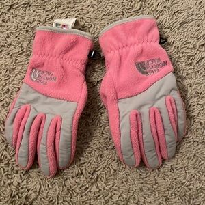 kids north face gloves